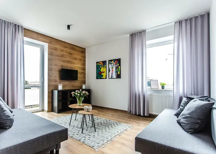 Apartament Nadbystrzycka No. 13